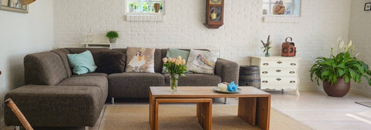 living-room-2732939_1920-1